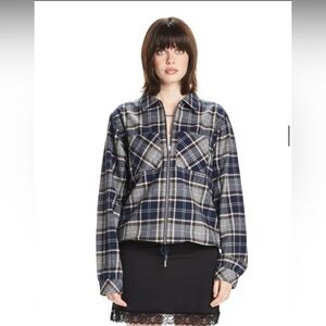 Teddy Fresh Women’s Lightweight Front Zip Flannel Jacket With Screen Size M